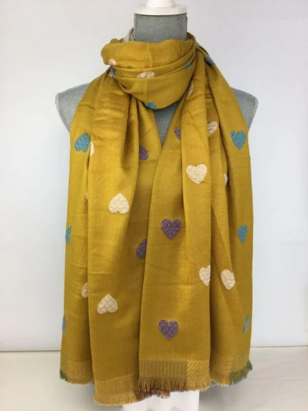 Super Soft Heart Scarf - Image 5