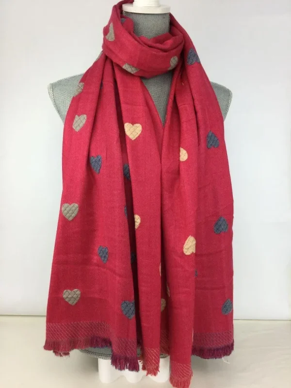 Super Soft Heart Scarf - Image 7