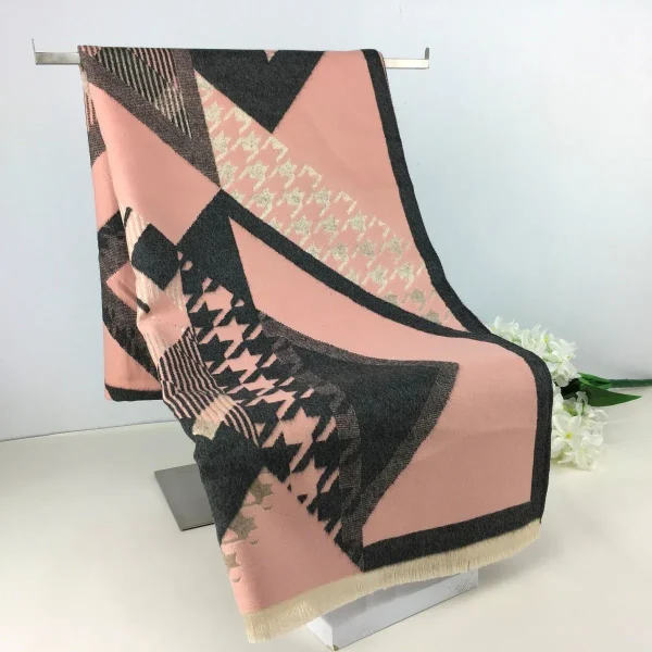 Dogtooth Super Soft Scarf - Image 7