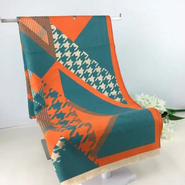 Dogtooth Super Soft Scarf - Image 2