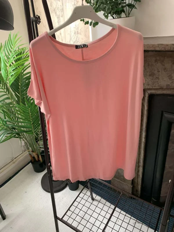 Chloe T shirt - Image 11