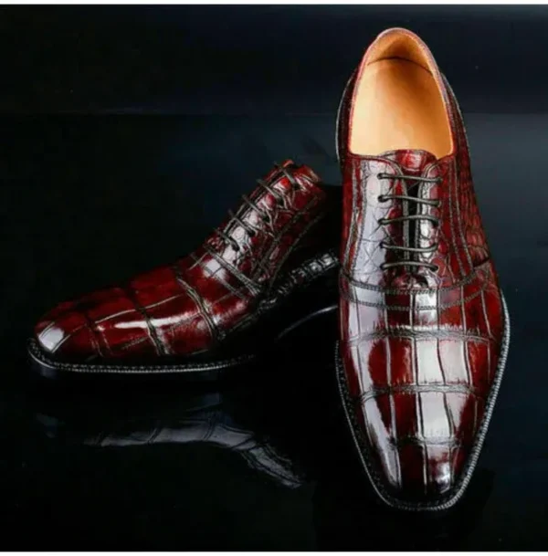 Elegant Men Maroon Lace Up Crocodile Texture Leather Almond Toe Shoes