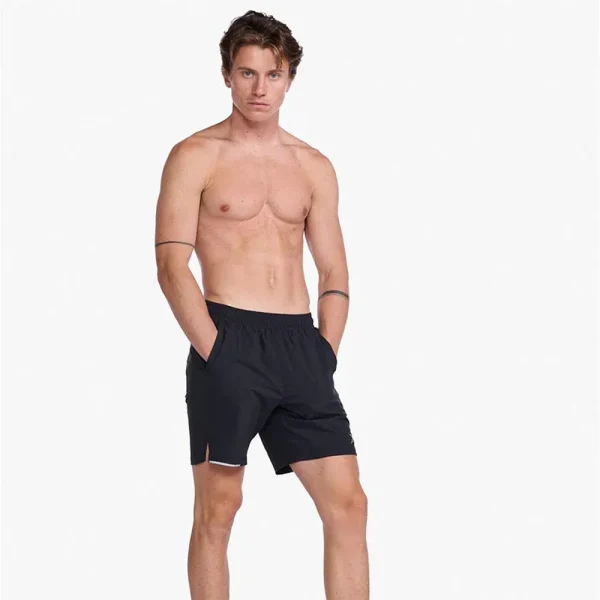2XU Men Aero 7 Inch Shorts - Black / Silver Reflective - Image 4