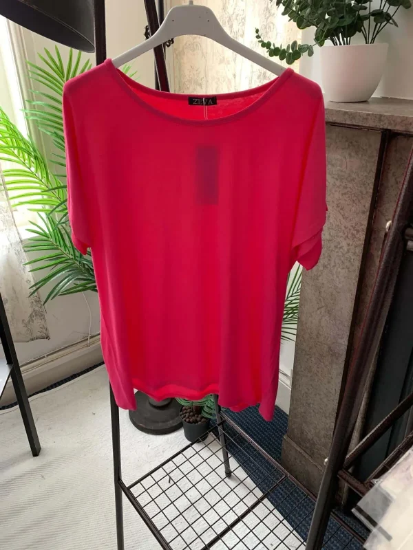 Chloe T shirt - Image 10