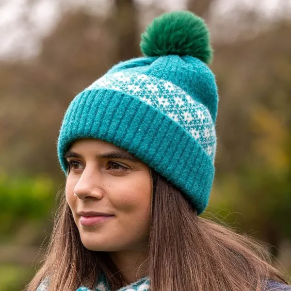 POM - Recycled blend scandi flower bobble hats - Image 3
