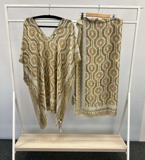 Ladies Geometric Kaftan & Scarf/Sarong Combo - Image 3