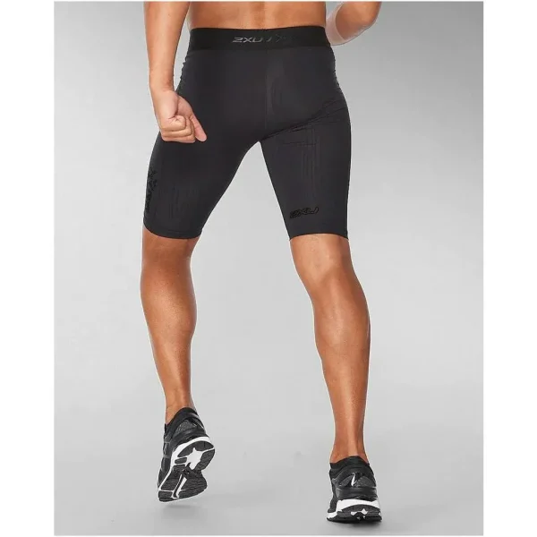 2XU Men Force Compression Shorts - Black / Nero - Image 3