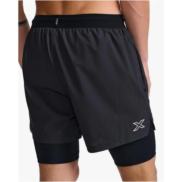 2XU Men Aero 2-In-1 5 Inch Shorts - Black / Silver Reflective - Image 6