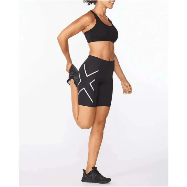 2XU Women Core Compression Shorts - Black / Silver - Image 2
