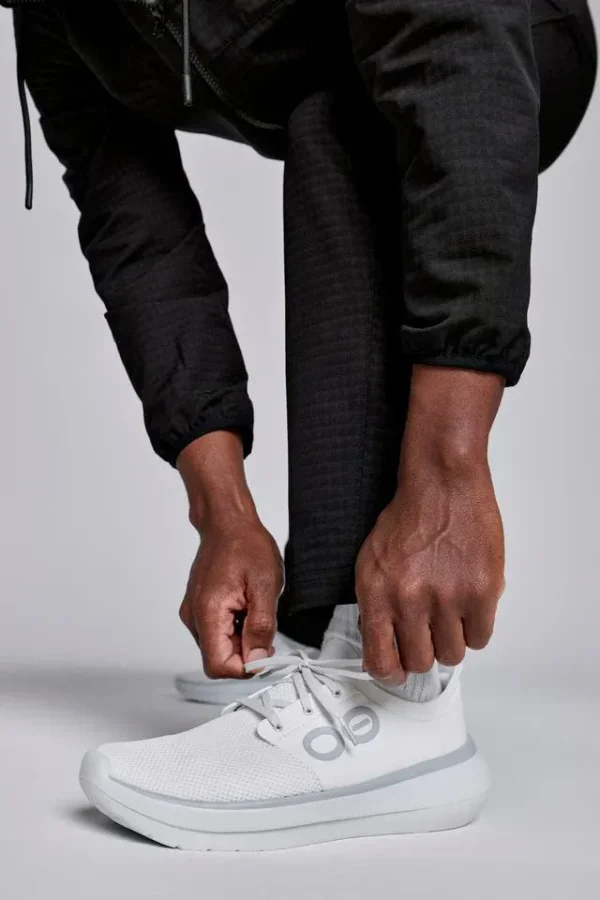 OOFOS Men OOmy Stride - White / Glacier - Image 3