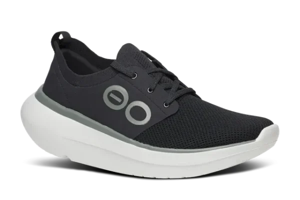 OOFOS Men OOmy Stride - White / Black - Image 4