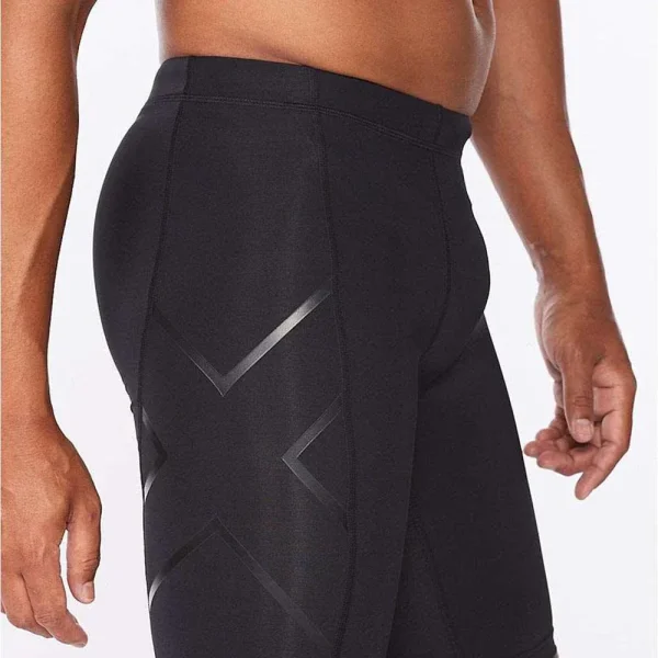 2XU Men Core Compression Shorts - Black / Nero - Image 2
