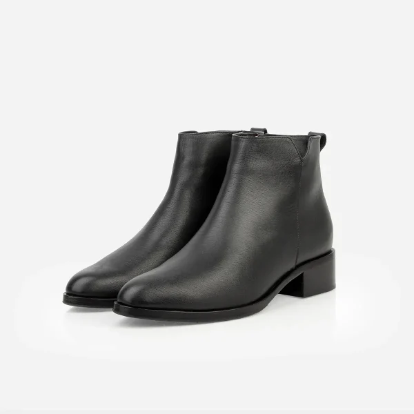 The Ali Ankle Boot Black - Image 5