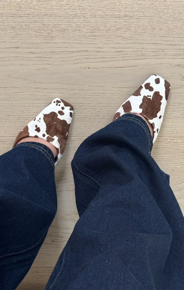 THE CUPID COW-PRINT HEEL - Image 2