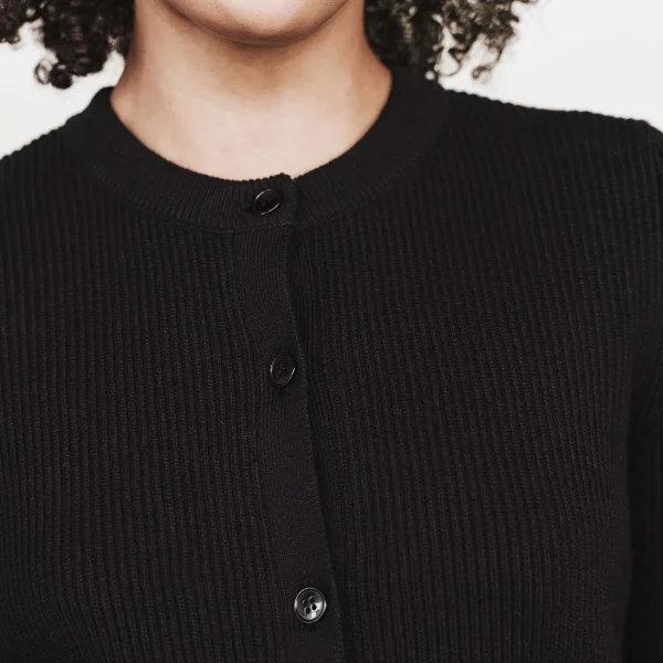 The Capsule Cardigan Black - Image 2