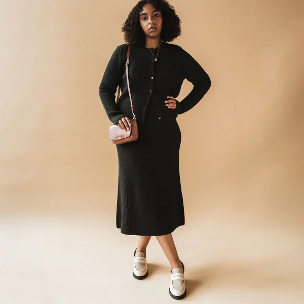The Capsule Cardigan Black - Image 5