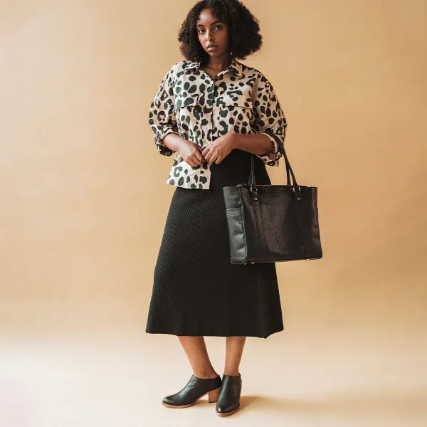 The Capsule Skirt Black - Image 5