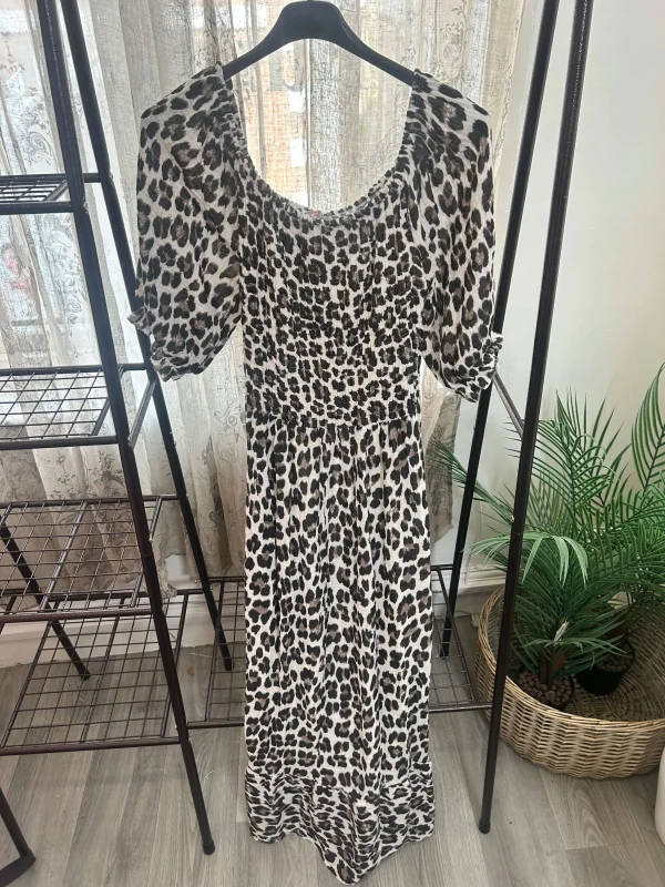 Leopard Print Shirred Waist Maxi Dress - Image 3