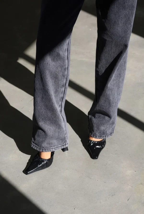 THE GIGI BLACK HEEL - Image 3