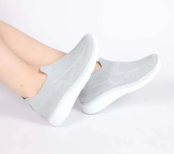 Cosmo Slip on elasticated trainer pump - Image 5