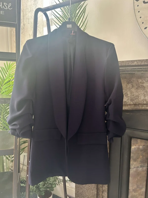 Boxy Ruched Sleeve Blazer - Image 2