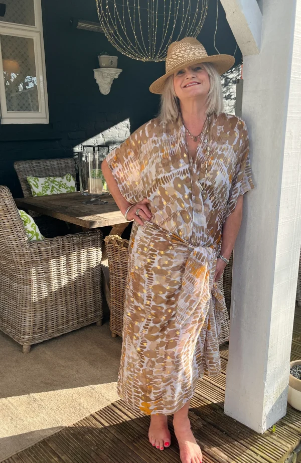 Ladies Abstract Kimono & Scarf/Sarong Combo - Image 3