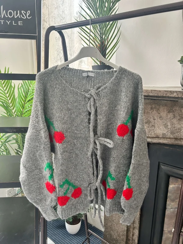 Slouchy Cherry Detail Wool Blend Knitted Cardigan - Image 4