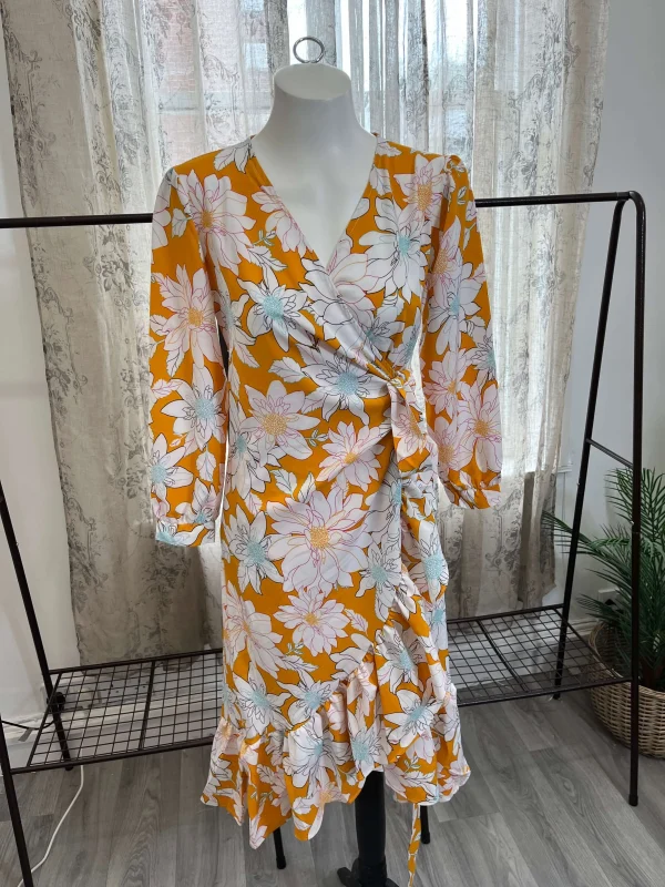 Floral Frill Detail Wrap Dress - Image 3