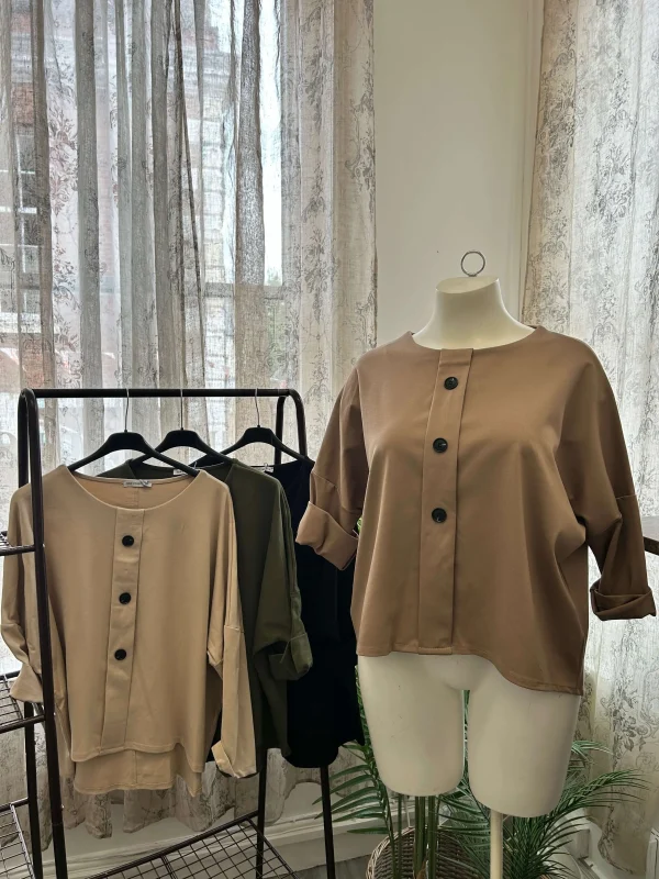 Funky Button Sweatshirt / Jacket
