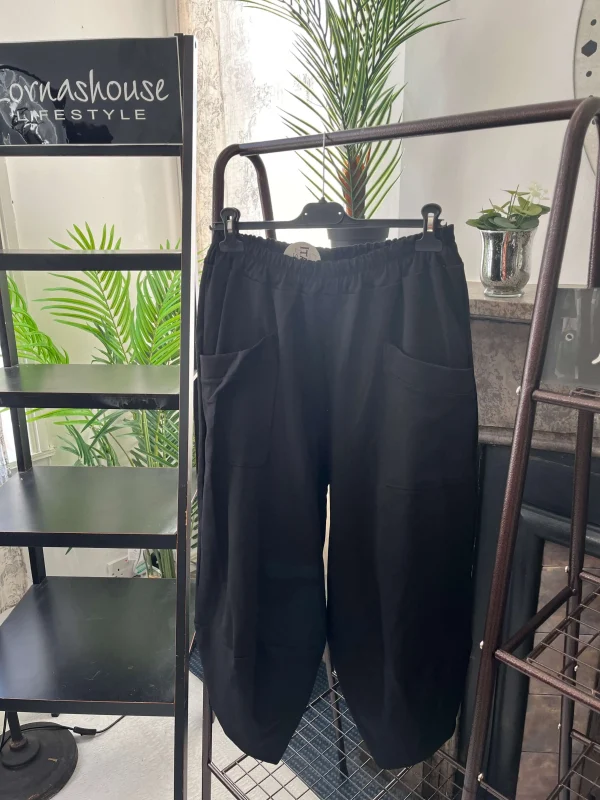Vienna Cropped Elasticated Waist Jersey Jogger - Image 3