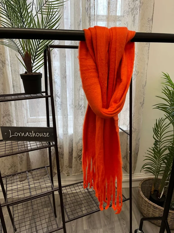 Fluffy Scarf - Image 11