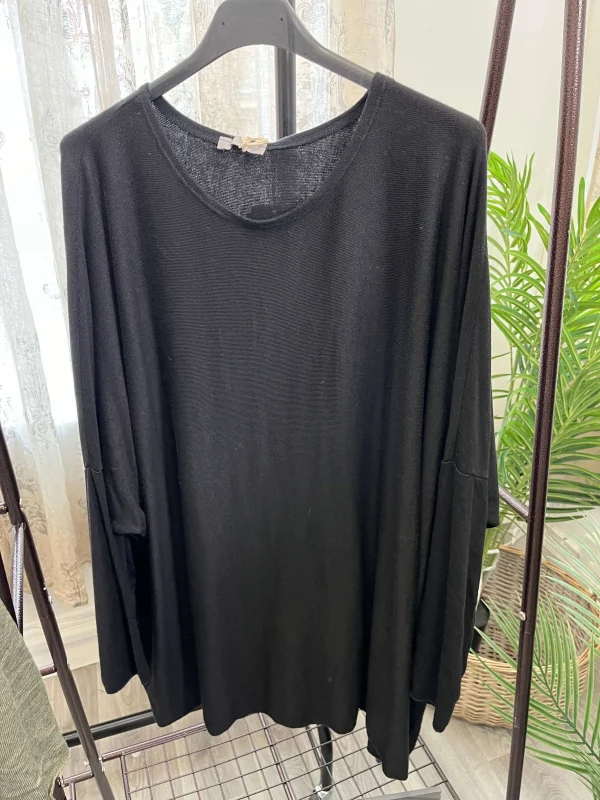 Daphne Oversized Batwing Fine Knit Jumper - Image 5