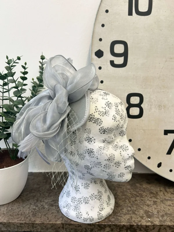Beatrice Sheen Fascinator Headband - Image 4