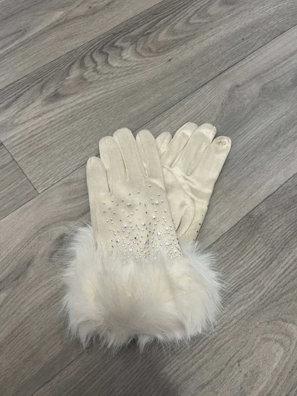 Diamonte Faux Fur Gloves - Image 7