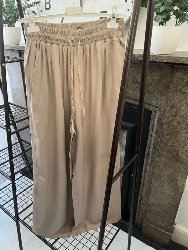 Twill Elasticated Waist Wide Leg Palazzo Trousers - Image 3