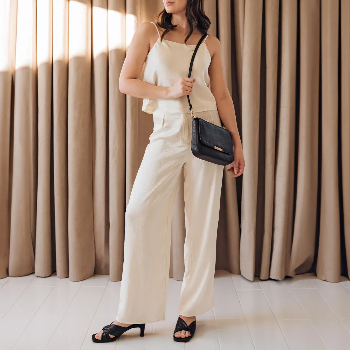 The Margot Heeled Sandal Black - Image 4