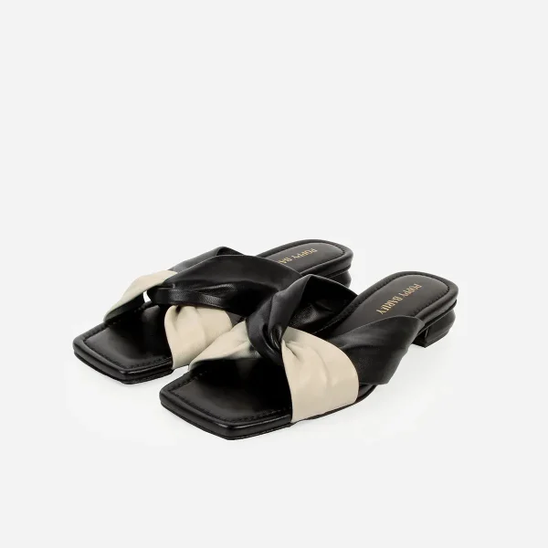 The Margot Slide Black and White - Image 3