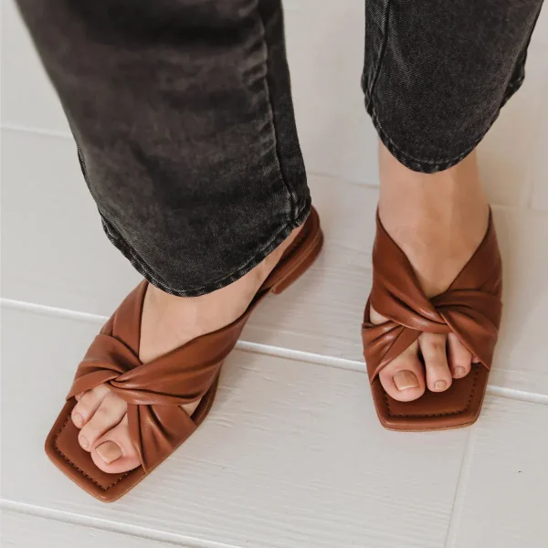 The Margot Slide Pecan - Image 6