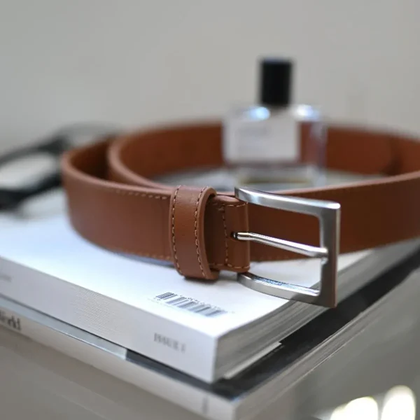 The District Belt Brushed Silver Leather Brown - Image 4