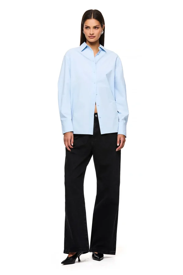 THE TESSA LIGHT BLUE SHIRT