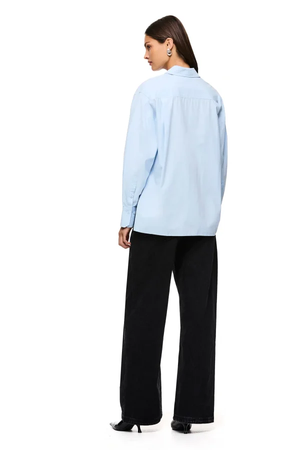 THE TESSA LIGHT BLUE SHIRT - Image 2