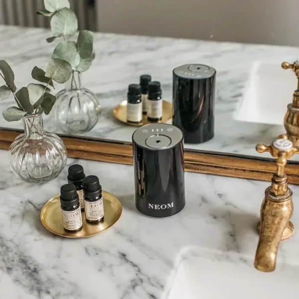 Neom Organics Wellbeing Pod Mini Oil Diffuser in Black - Image 2