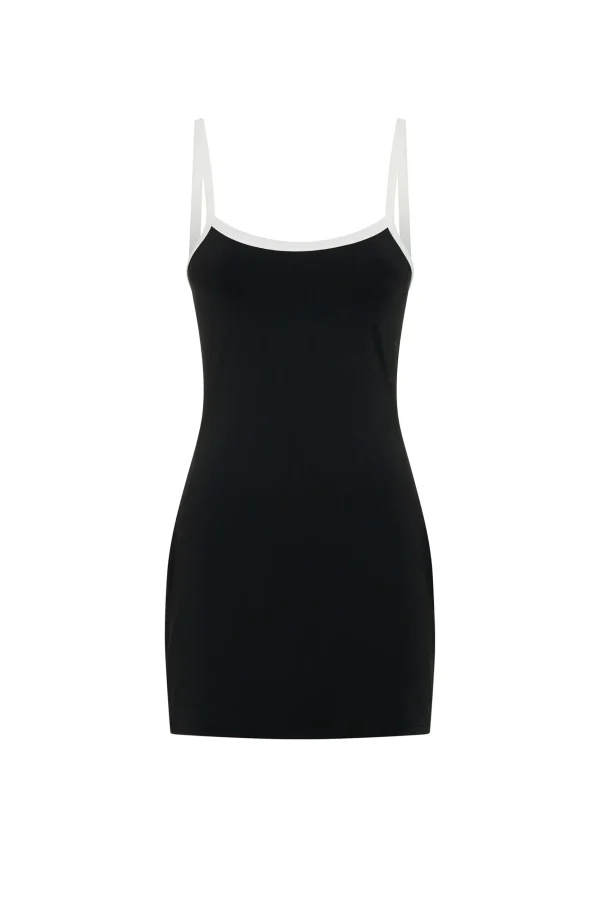 THE NOA BLACK DRESS - Image 5