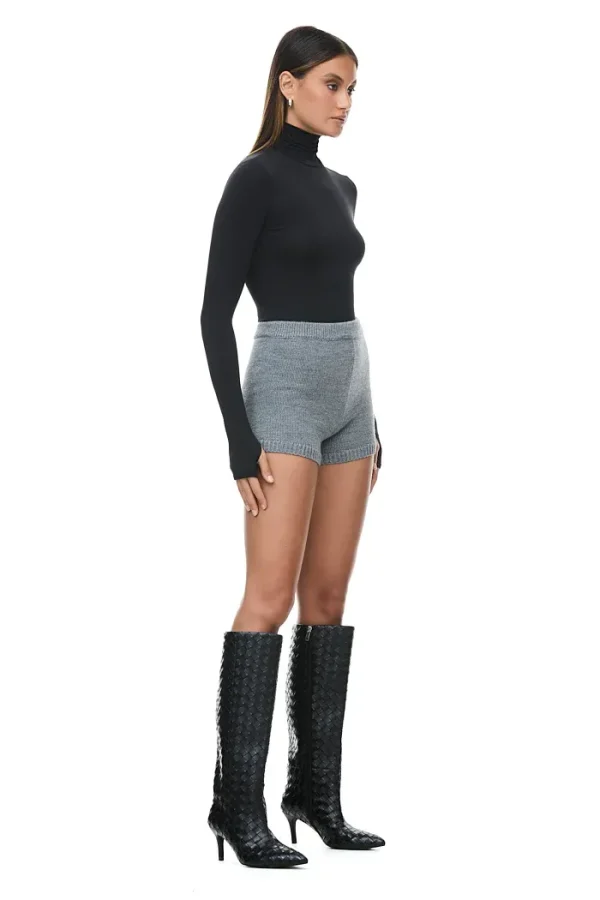 THE TULSA BLACK TURTLENECK TOP - Image 2