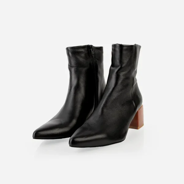 The On Point Boot Black - Image 6