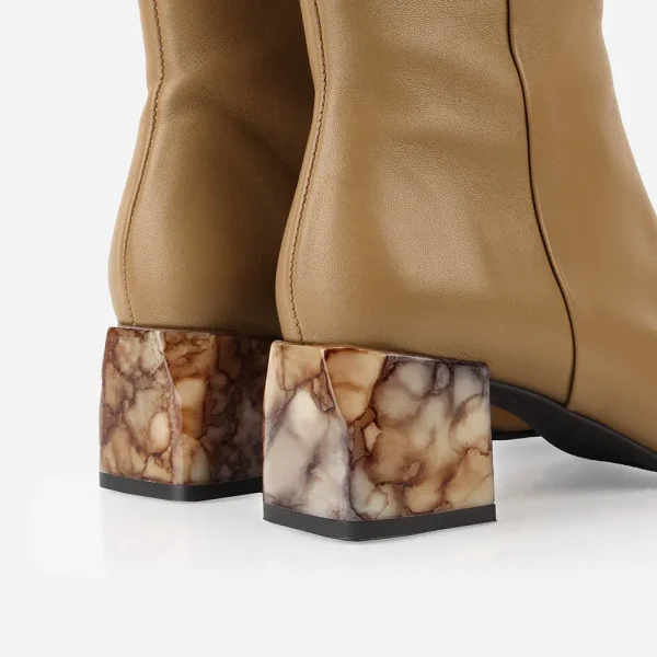 The On Point Boot Dune - Image 6