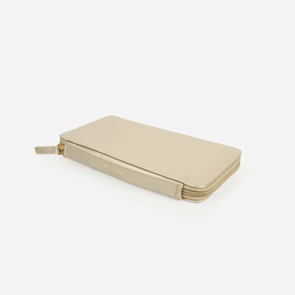 The Flying Solo Passport Holder Champagne