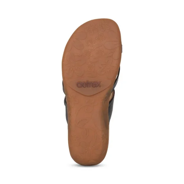 Aetrex Women's Izzy Black - Image 6
