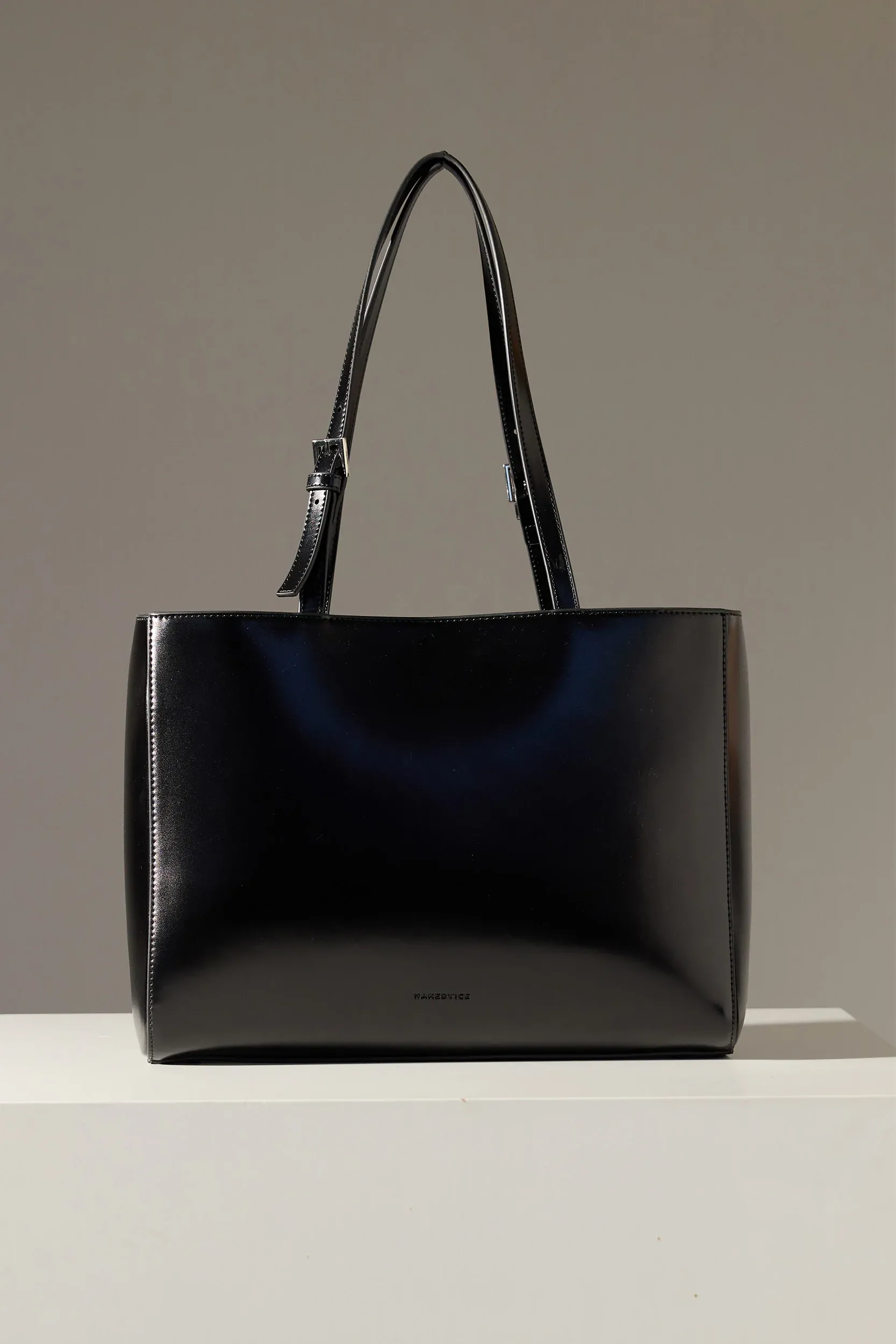 THE REYES BLACK TOTE - Image 2