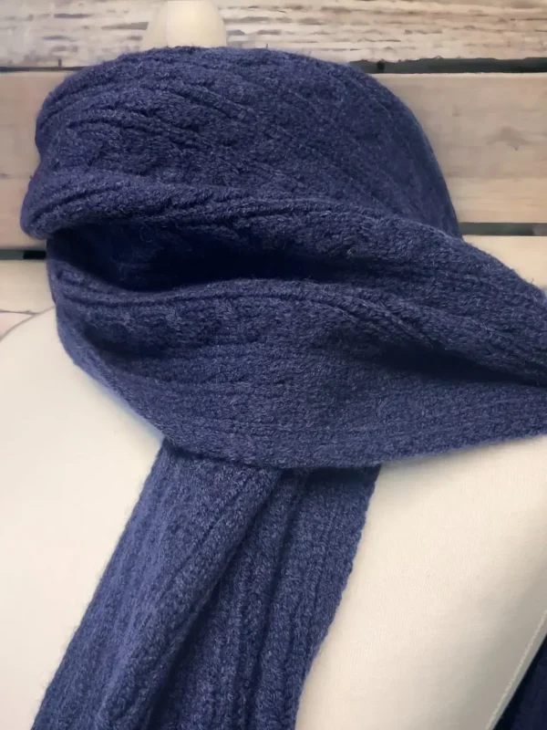 Jess & Lou - Cable Knit Scarf - Image 5